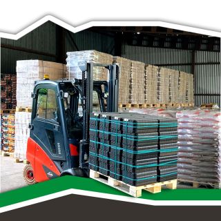 U nás v UHLOSu pořídíte na dvě desítky pevných paliv za skvělé ceny! 👷🏻‍♂️🍻 Ze skladu právě převážíme další paletu s...